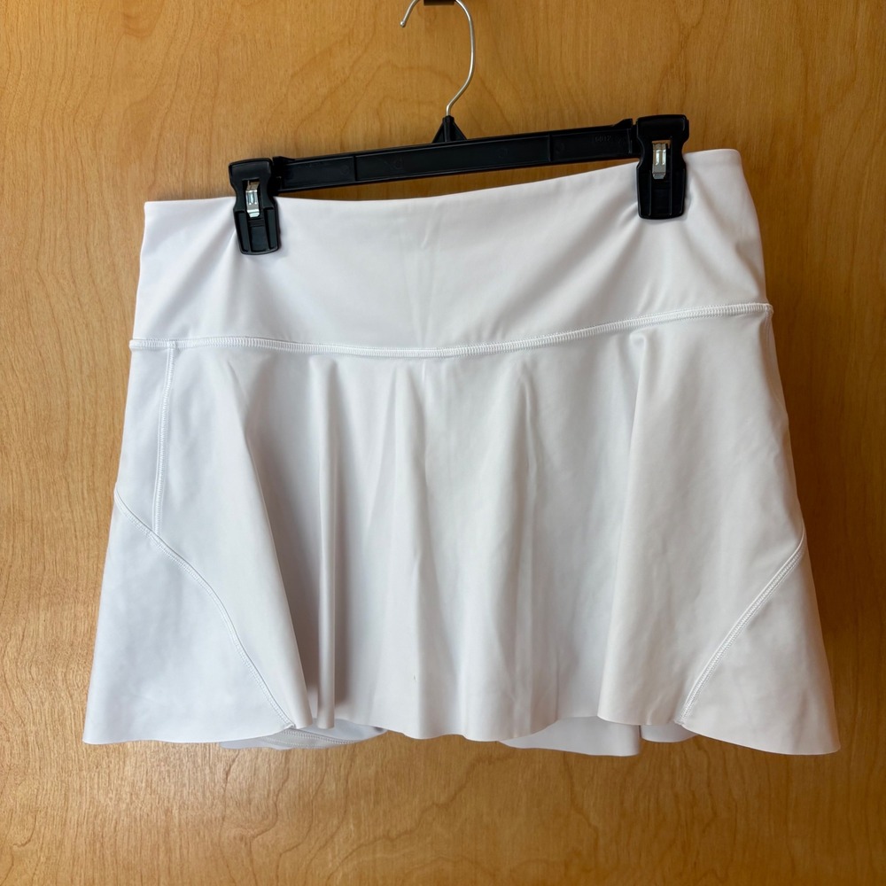 Athleta Ace Tennis Skort Women L White 13.5 Inch Athletic Skirt 657545-01